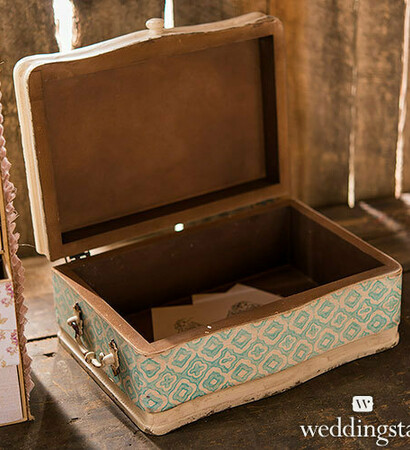mini wood case, wishing well and white