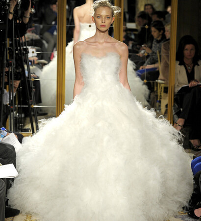 model, fluffy and wedding dress