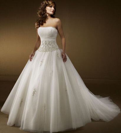 bride, bridesmaid and bride dress