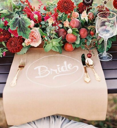 bride, table center piece and flower