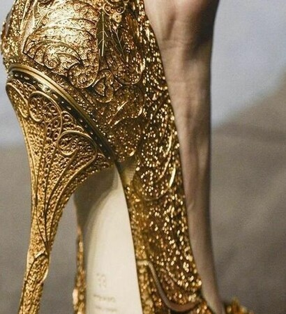 details, shoes and gold