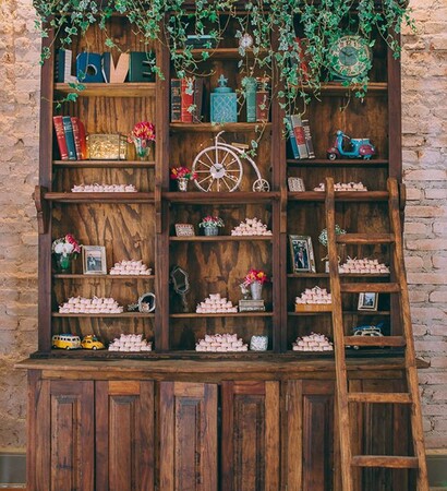 deco, art and books