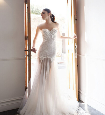 wedding dress and en