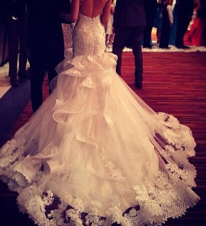 dress, hermosa cola and acabados