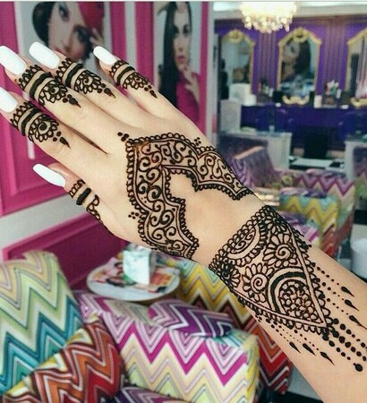 nails, henna tattoo and sexy