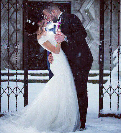 dress, kissing and relationship goals