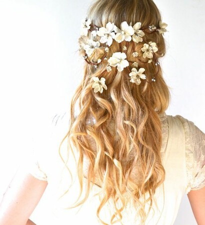 wedding wreath and wreath
