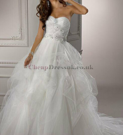 bridal dress, classic and wedding dress