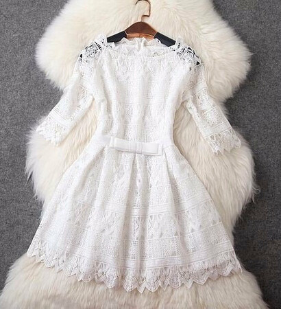 dresses, blouse and Queen
