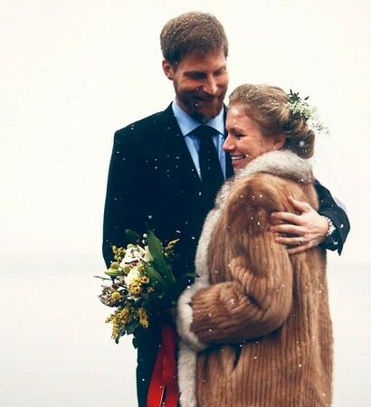 ocean, love and snow