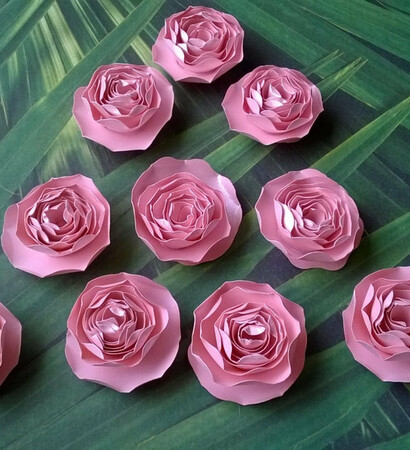 bridal shower, decorations and table scatter
