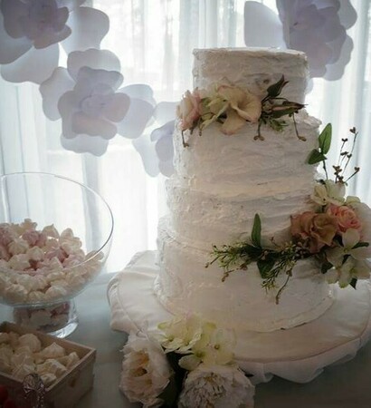 feier, hochzeit and hochzeitstorte.