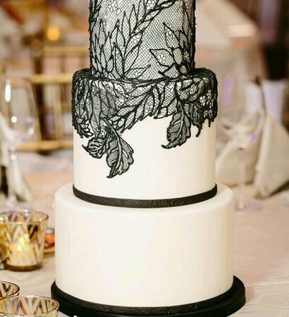 elegant, gothic and cake