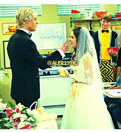 ross lynch, ally dawson and laura marano