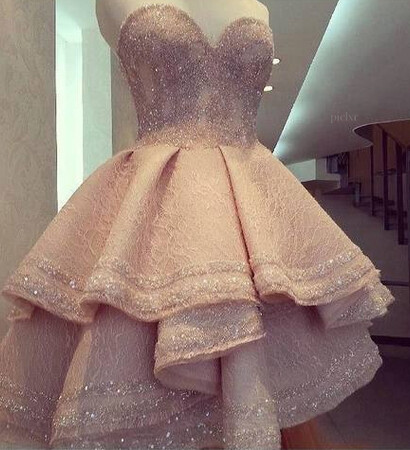 Couture, follow and sparkles