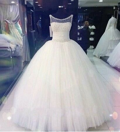 beauty, fashion and dress