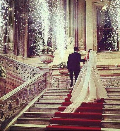 celebration, sparks and mansion
