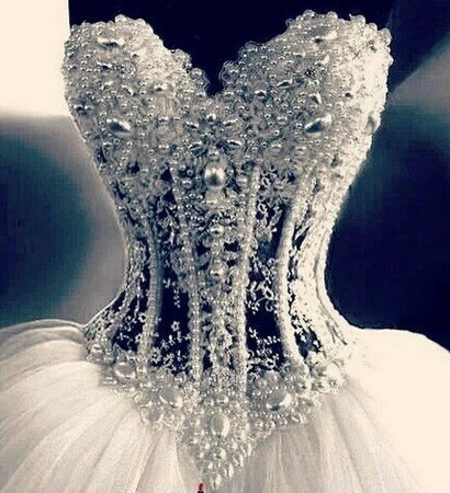 dress, style and perla