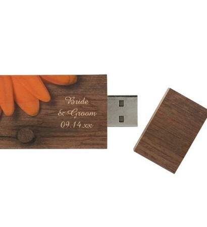 flash drive, barn wedding and barn wood