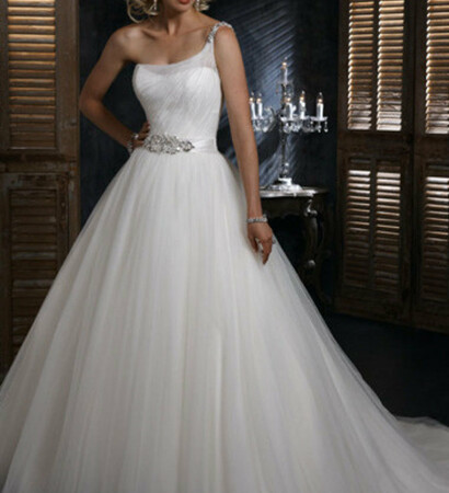 beading dress, tulle court and wedding dress