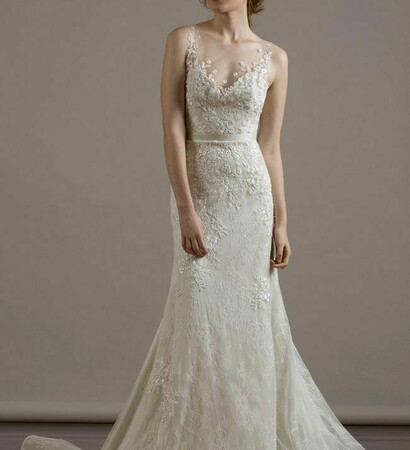 apliques, wedding dress and flowers