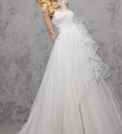 wedding dress and en
