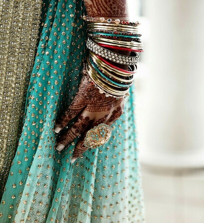 indian, mehndi and hina