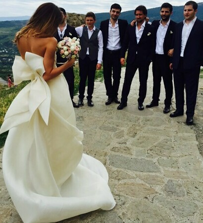 white, bow and Georgia