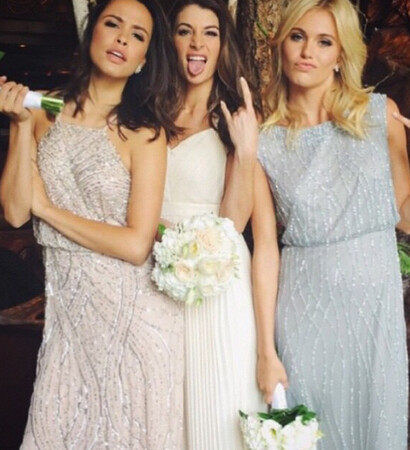 bridesmate, friends and bride