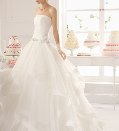 sleeveless dress, beading dress and fashion dress