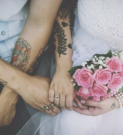 grunge, flowers and couple