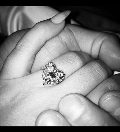 heart, anillo de compromiso and wedding ring
