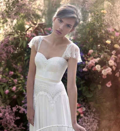 dress, lace and chic