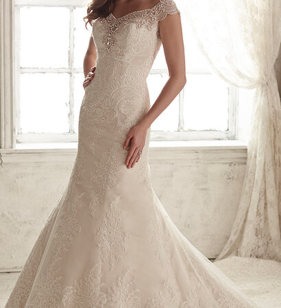 wedding dress and en