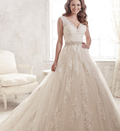 wedding dress and en