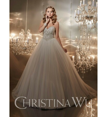 wedding dress and en