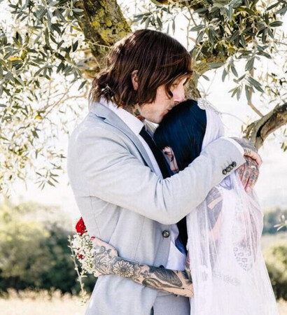 oliver sykes, hannah pixie snow and goal