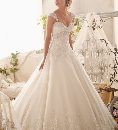 style, gorgeous wedding gown and fashion