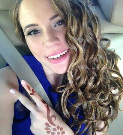 Prom, curly and peace
