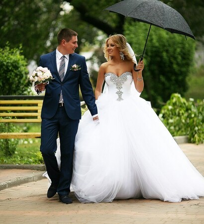sweetheart, diamond and wedding dress