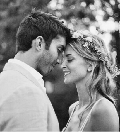 wedding day, couple and jane the virgin