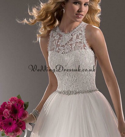 sleeveless dress, fashion dress and beading dress