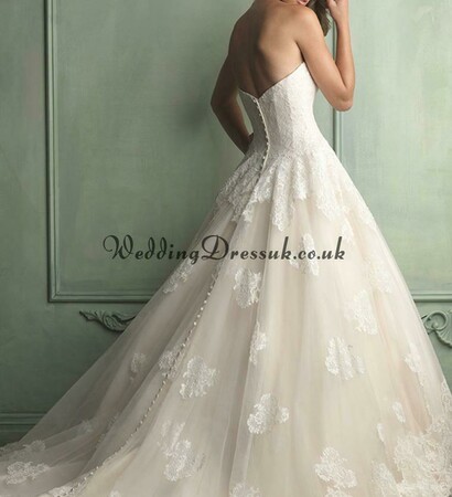 wedding dress, fashion dress and beading dress
