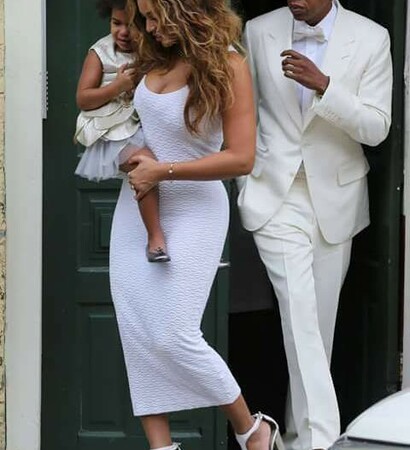 mrs.carter, yonce and beyoncé