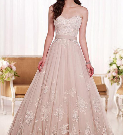 wedding dress, chiffon and sweetheart dress