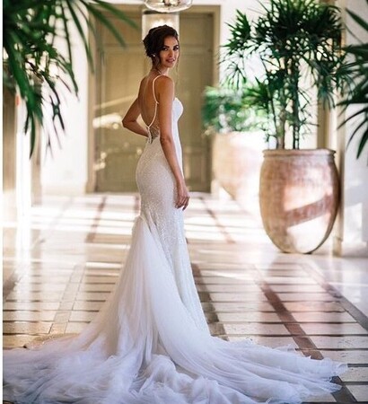 emina cunmulaj, dress and albanian