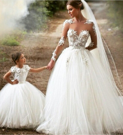 mother and daughter, brides and Beautiful Girls