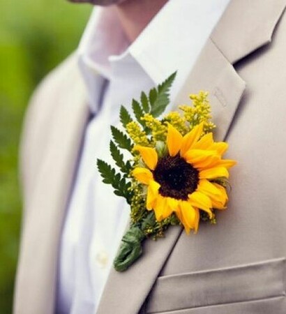 groom, boutonnieres and sunflowers