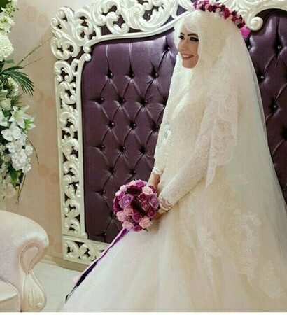muslimah, islamic bride and happy
