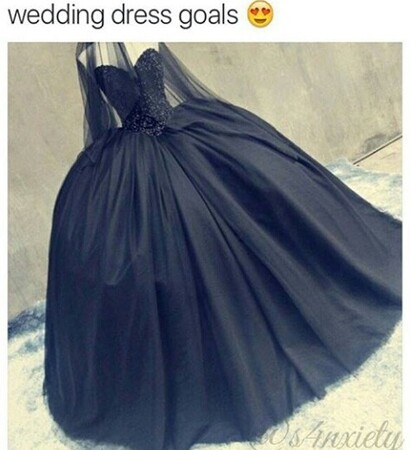 queen of darkness, black and dark